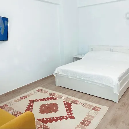 The Rooftop Pool Flat * Năvodari