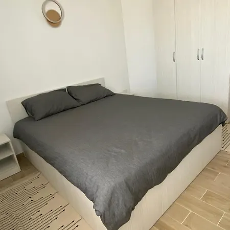 The Rooftop Pool Flat Apartment Navodari